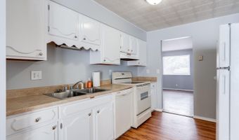 205 Olympus Dr, Hamilton, OH 45013