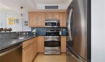 20 Narragansett Ave 905, Narragansett, RI 02882