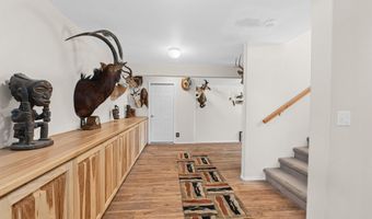 2024 SUMMIT VALLEY Q Rd, Addy, WA 99101