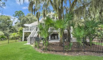 23 Little Creek Rd, Beaufort, SC 29907