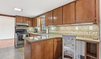 6570 Wright Rd, Atlanta, GA 30328