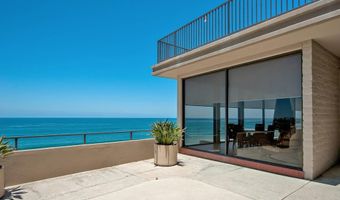 873 Beachfront Drive B, Solana Beach, CA 92075