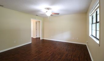 1302 Talmadge Dr, Bainbridge, GA 39817
