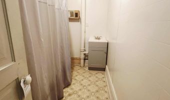 212 W Ash St, Albion, MI 49224