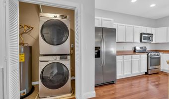 910 Main St 3B, Asbury Park, NJ 07712