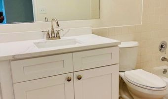 1217 S Old Wilke Rd 11-406, Arlington Heights, IL 60005