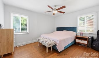 2736 Palm Ave, Charlotte, NC 28205