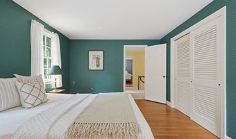 32 Thayer Farm Rd, Attleboro, MA 02703
