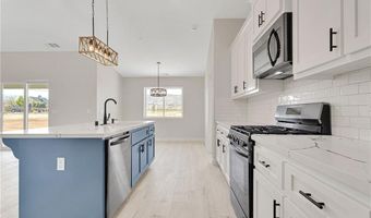 22562 Houston St, Apple Valley, CA 92308