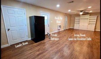 202 Bates St, Batesville, MS 38606