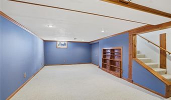 819 9th Ave, Anoka, MN 55303