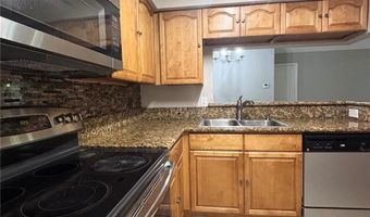 238 AFTON Sq 302, Altamonte Springs, FL 32714
