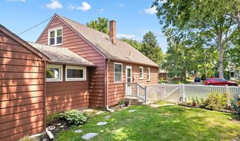 300 W 3RD Ave, Barrington, NJ 08007