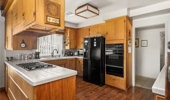 500 N Meadowbrook Pl, Anaheim, CA 92801