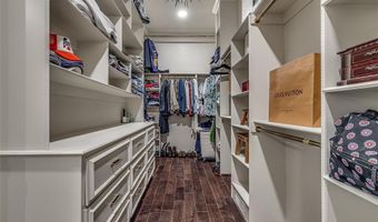 5 Karen Ct, McAlester, OK 74501