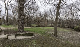 24199 W Beach Grove Rd, Antioch, IL 60002