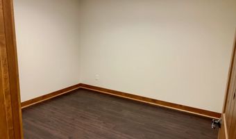 803 Fairfax St, Altoona, WI 54720
