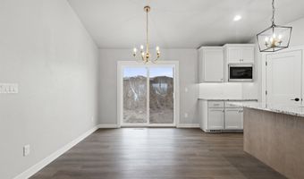 525 KIRKLAND Ave, Algoma, WI 54201