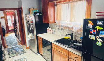 127 W 55TH St, Bayonne, NJ 07002