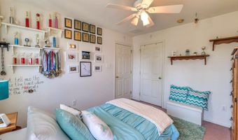 7 Ruth Ct, Absecon, NJ 08201