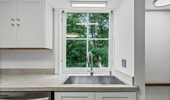 206 N Pearl St 204, Albany, NY 12207