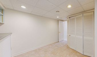 68 Virginia Ave 14, Danbury, CT 06810