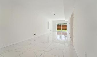 90 E 27TH St, Bayonne, NJ 07002