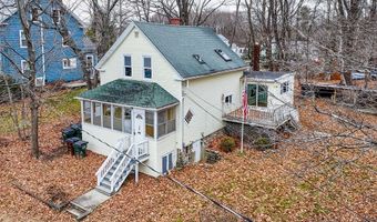 16 Russell St, Amesbury, MA 01913