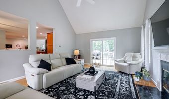 9 Taconic Dr, Amherst, NH 03031