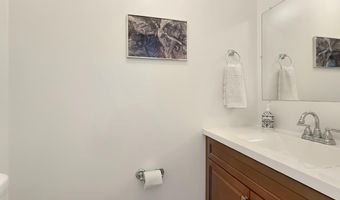 1045 COPPERSTONE Ct, Rockville, MD 20852