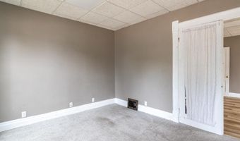 912 N RICHMOND St, Appleton, WI 54911