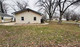 505 S Elm St, Auxvasse, MO 65231