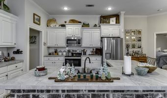 919 Filmore Dr, Brandon, MS 39042