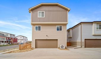 46570 Avery Ln, Bennett, CO 80102
