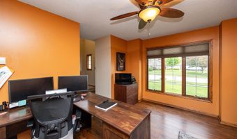 2610 NW 17th St, Ankeny, IA 50023