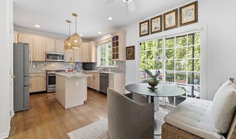 35 Lilac Ln, Danbury, CT 06810