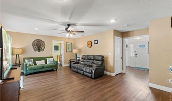 407 WESTCHESTER Dr, Altamonte Springs, FL 32701