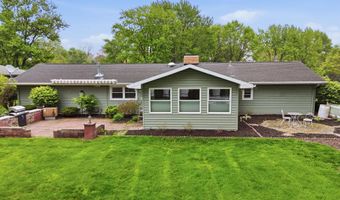 119 Zona Dr, Auburn, IN 46706
