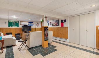 6 Lake Dr, North Providence, RI 02904