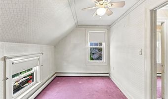 217 Narragansett St, Cranston, RI 02905