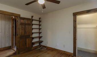 10 King St, Rockingham, VT 05101