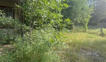 1024 C SW St, Ardmore, OK 73401