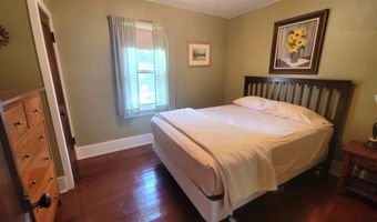 1532 Kellogg Ave, Ames, IA 50010