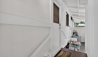 2098 KINOOLE St, Hilo, HI 96720