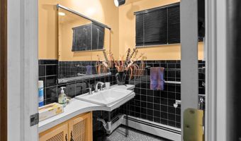 89 Devon Ln, Amherst, NY 14221