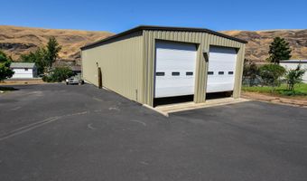 209 Harding St, Asotin, WA 99402