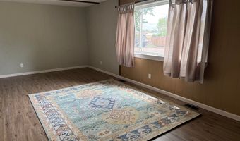 302 Cedar Ave, Akron, CO 80720