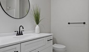 1233 South St, Barre, MA 01005