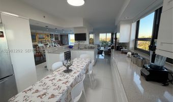 9350 W Bay Harbor Dr 5C, Bay Harbor Islands, FL 33154