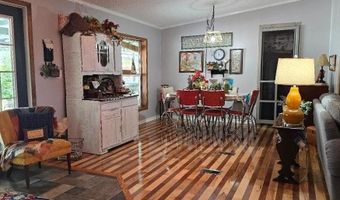 725 Pfeiffer Rd, Batesville, AR 72501